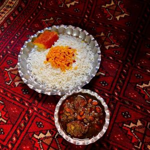 چلو خورشت قرمه سبزی